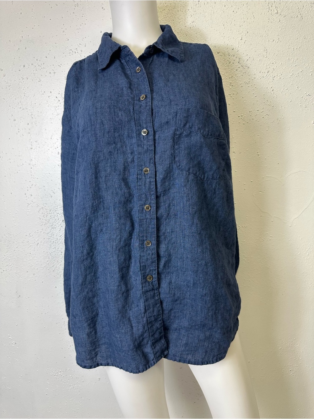 Ann Taylor Women's XL Long Sleeve Linen Denim Button Up Shirt EUC